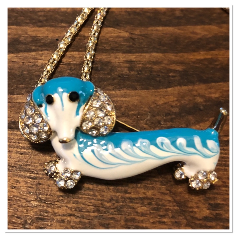 Dachshund Necklace/Brooch